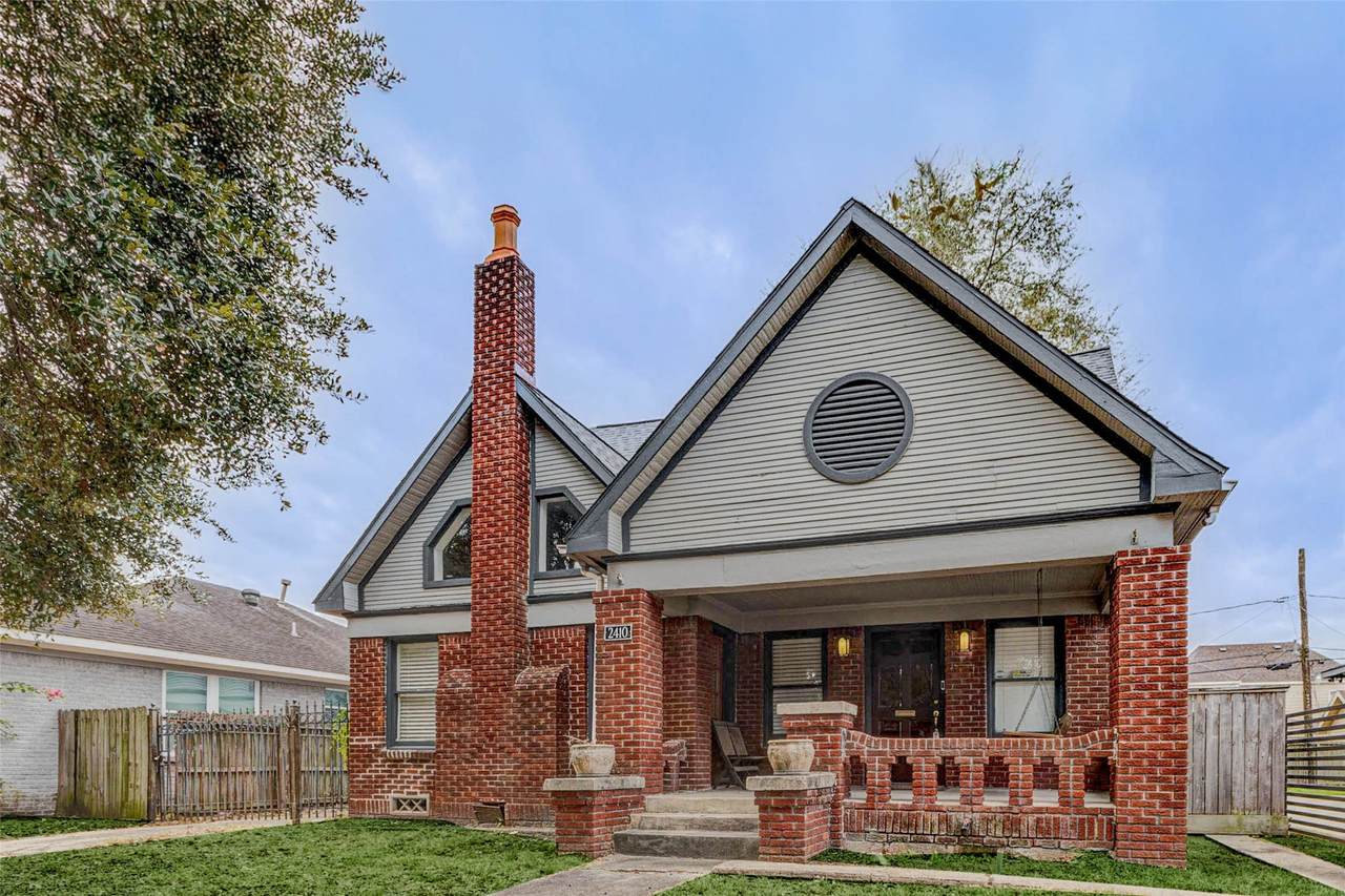 2410 Cleburne Street - Photo 1