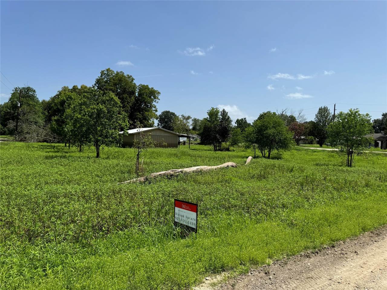 000 White Oak Drive - Photo 1