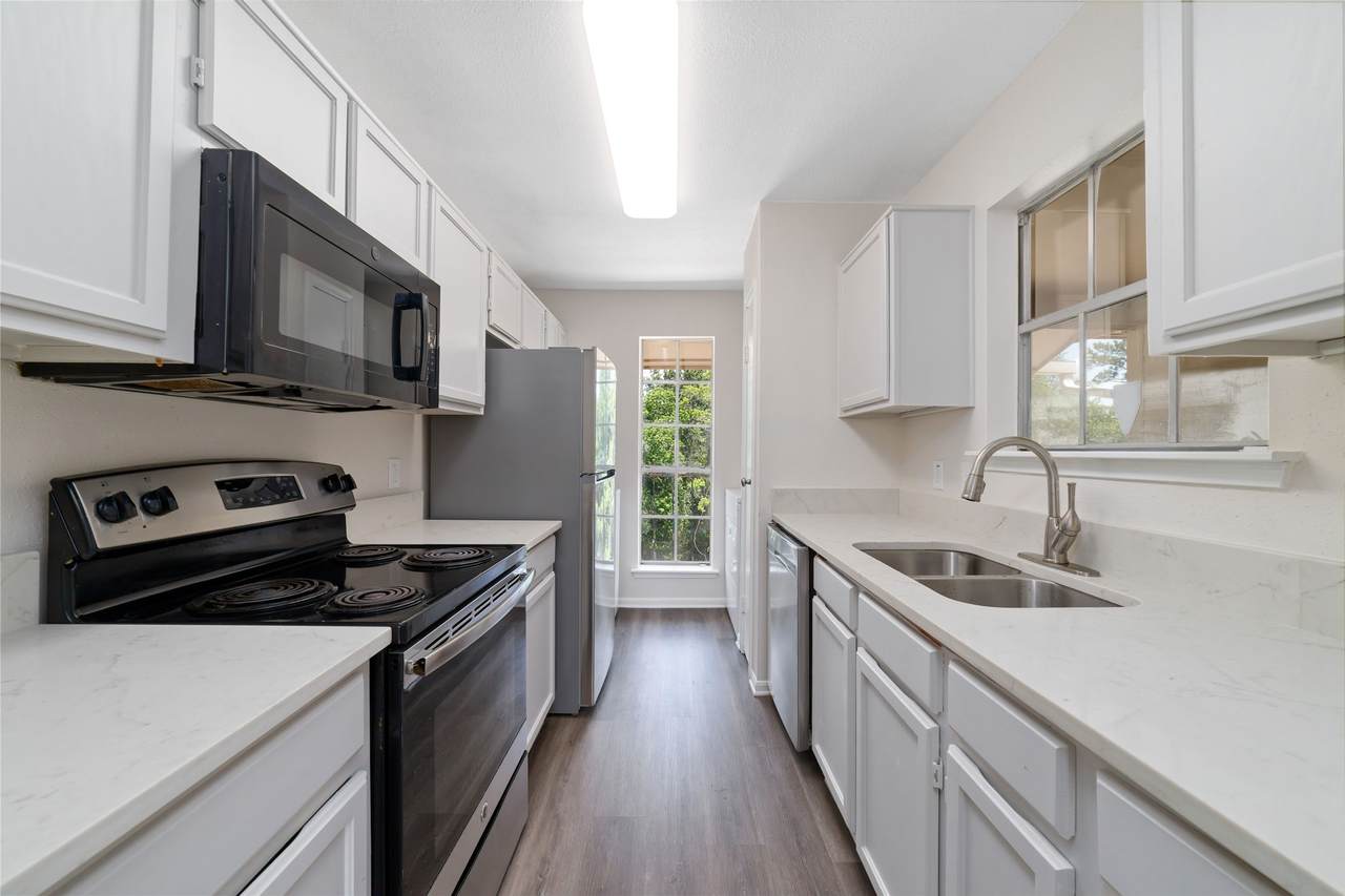 3770 Lovers Wood Lane - Photo 1