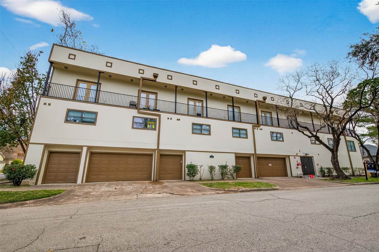 1342 Rutland Street - Photo 1
