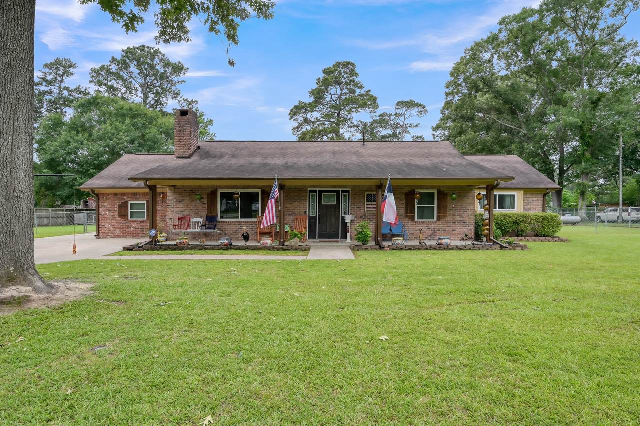 811 County Road 2267 - Photo 1