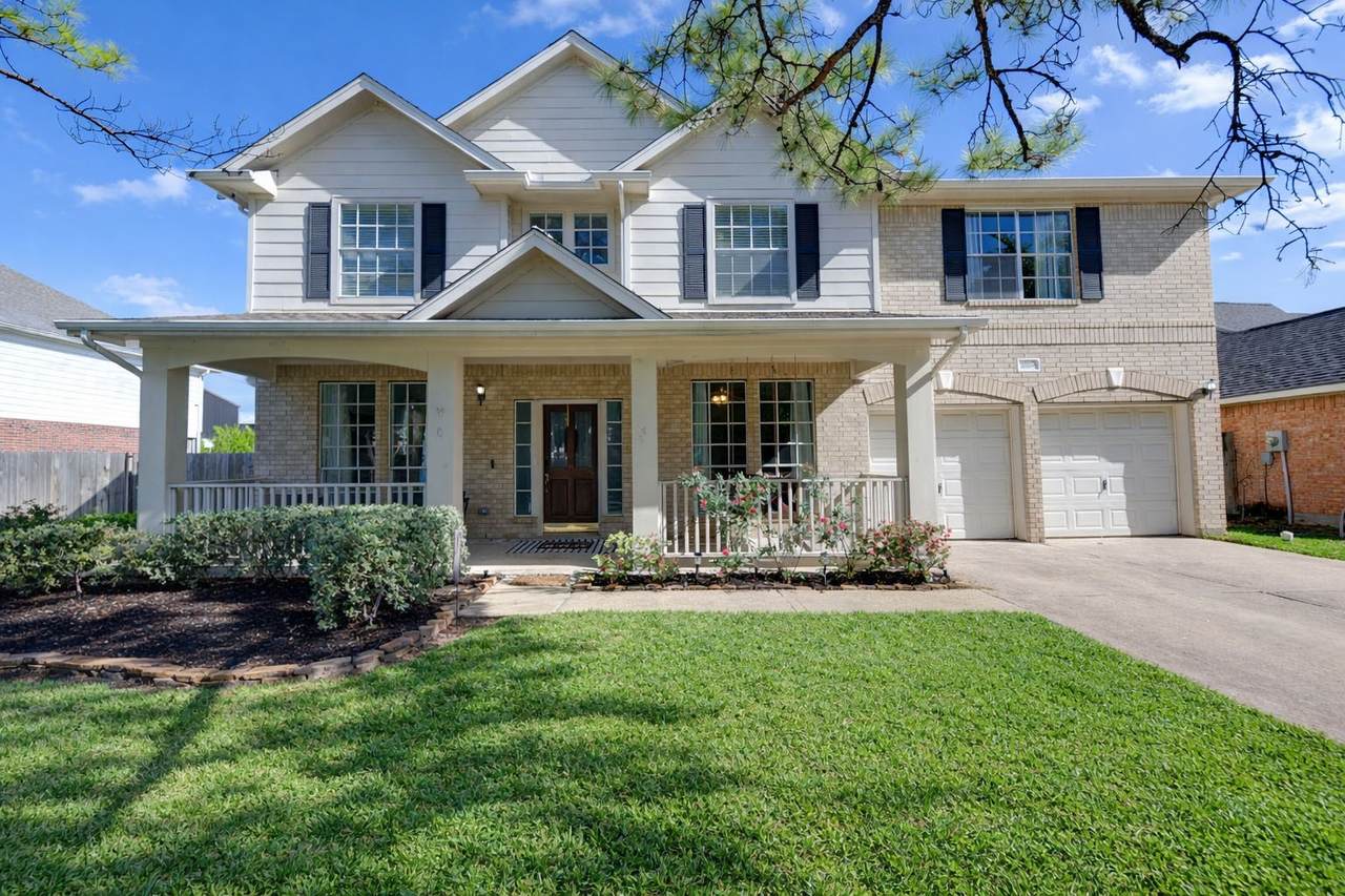 10906 Trail Ridge Drive - Photo 1