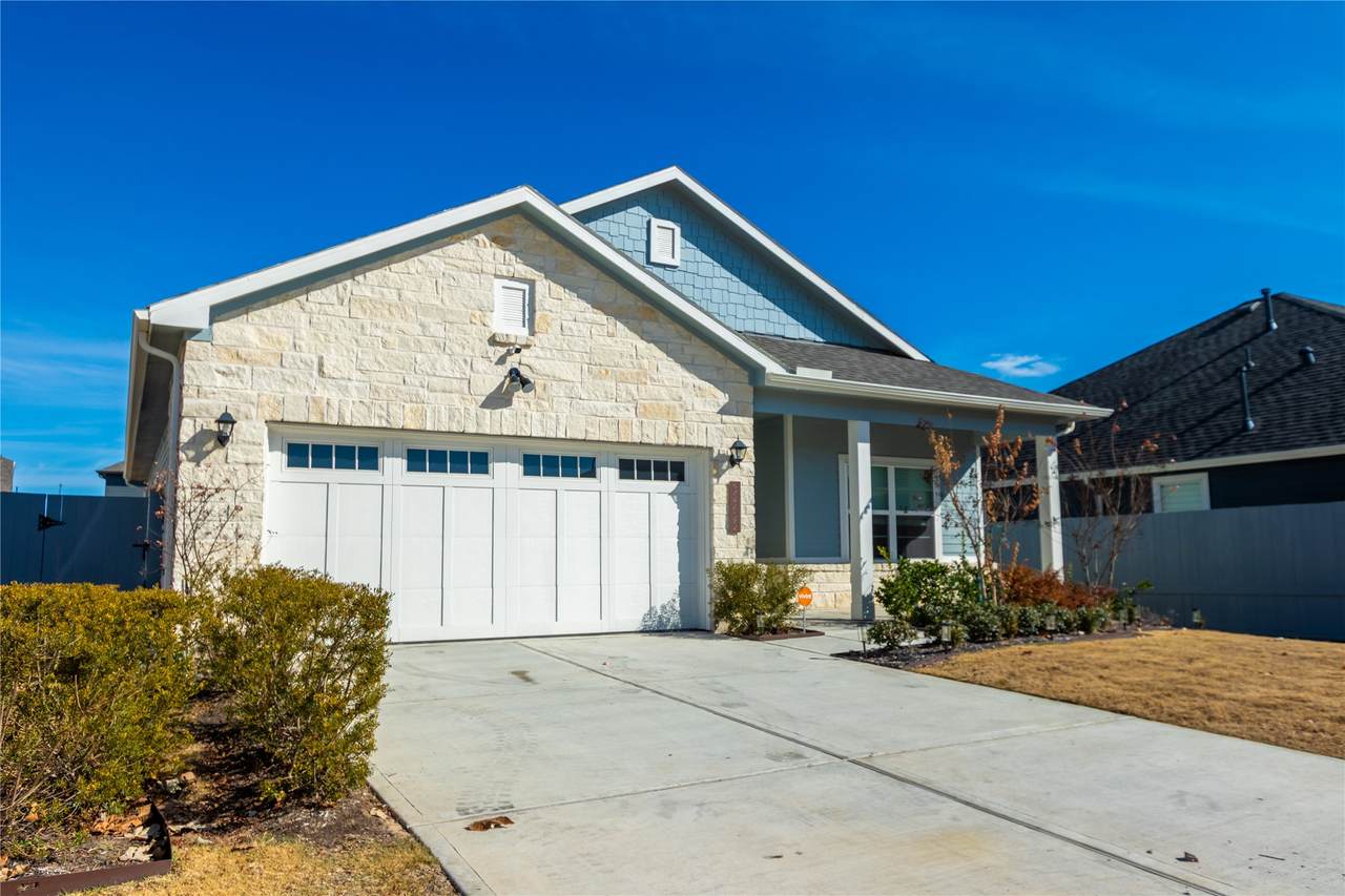 32422 Clouser Crawdad Court - Photo 1