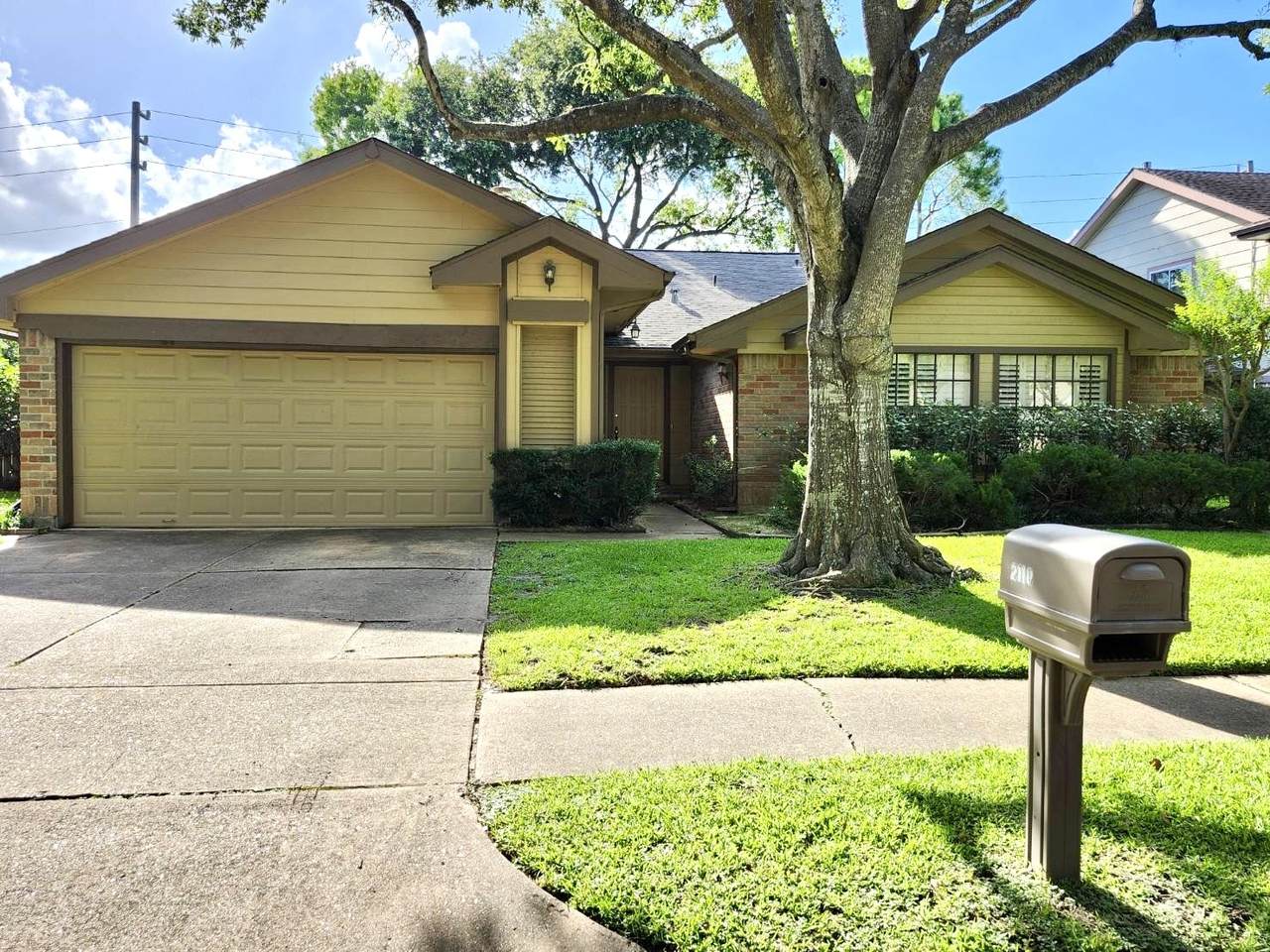 2118 Hickory Lawn Drive - Photo 1