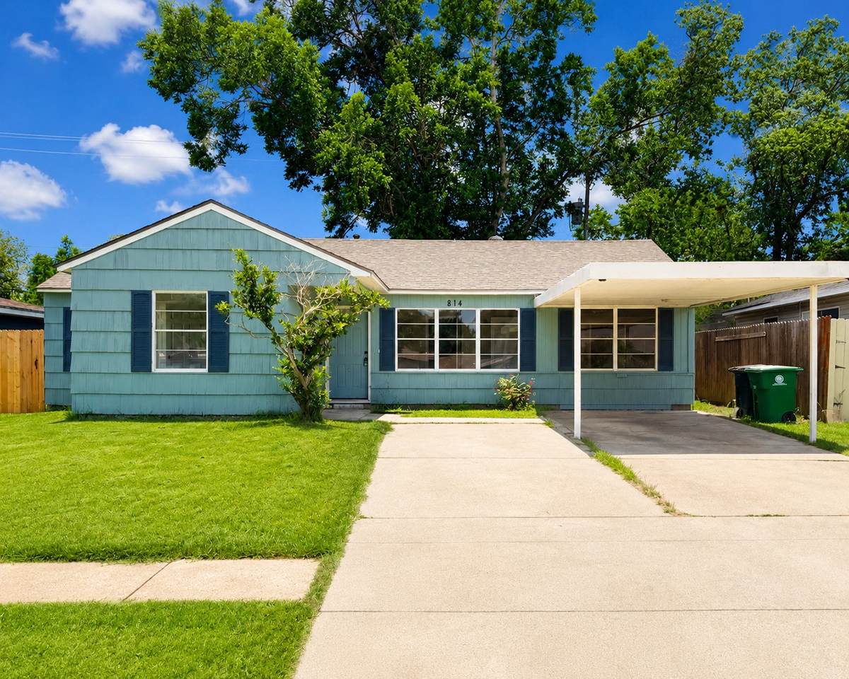 814 Globe Street - Photo 1