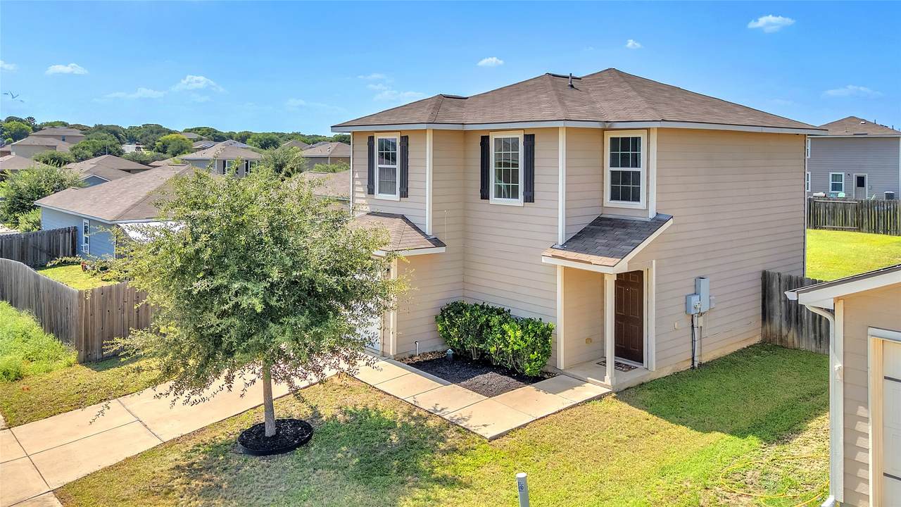 6211 Baywood Crest - Photo 1