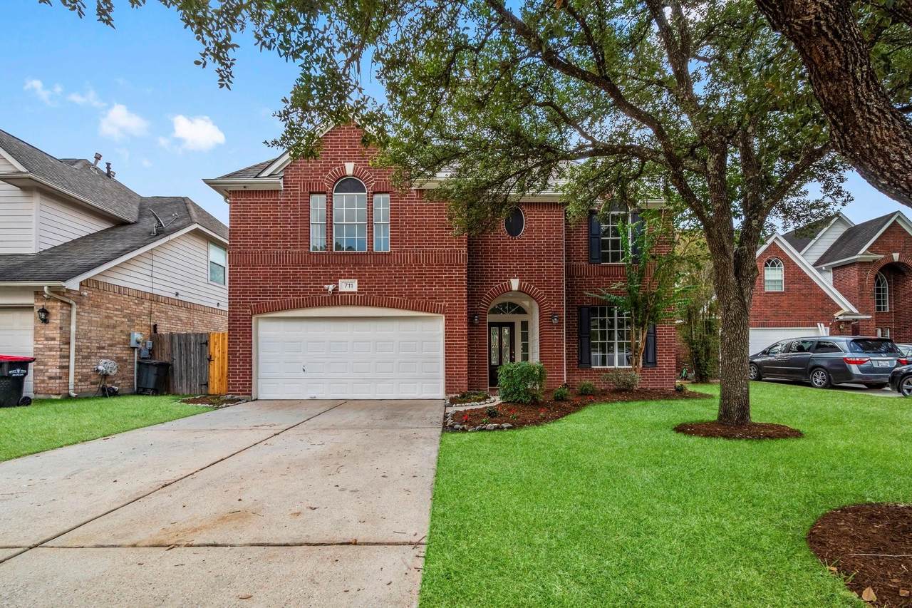 711 Beckets Crossing Lane - Photo 1