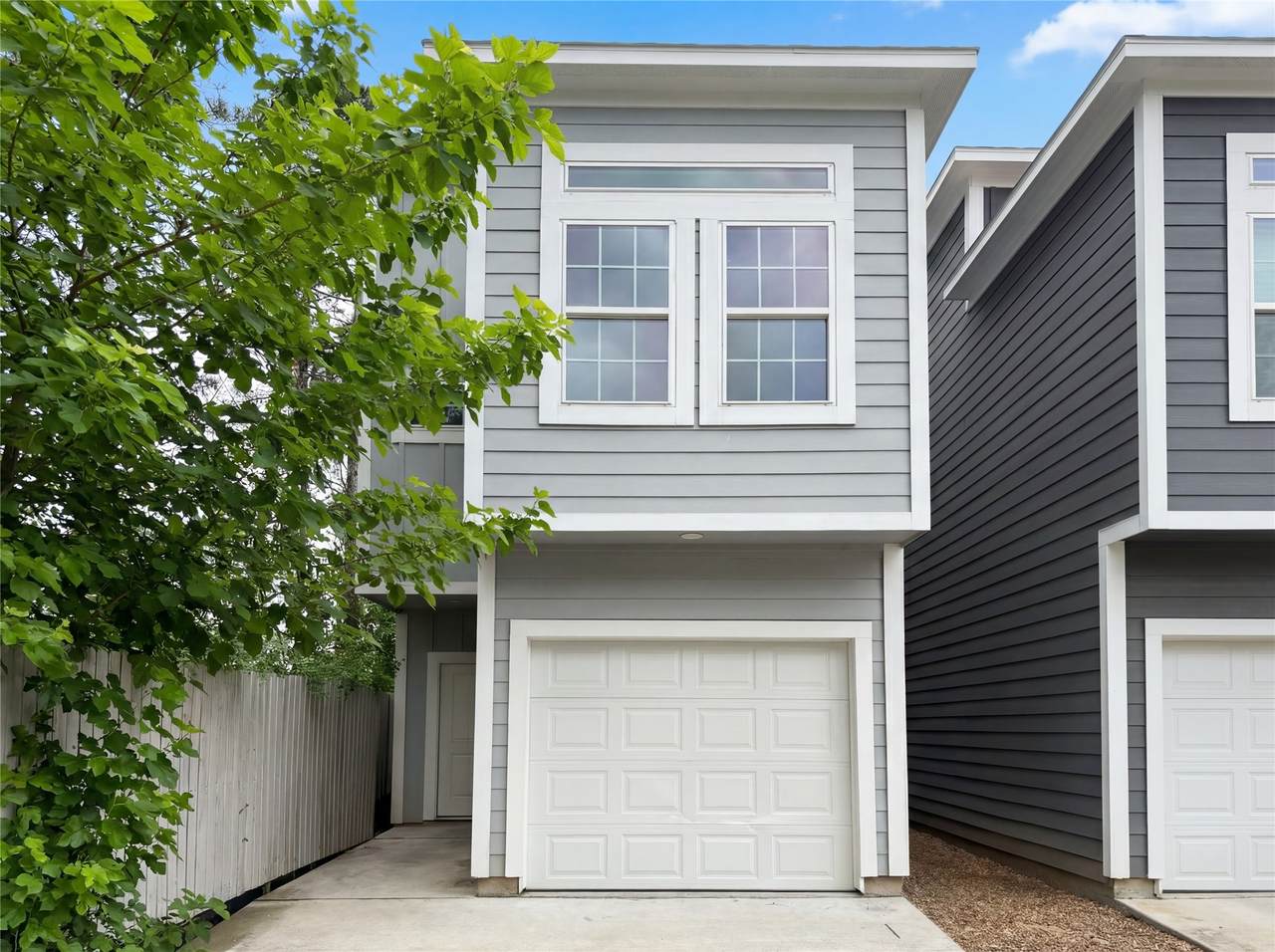 18803 Luminescent Lane - Photo 1