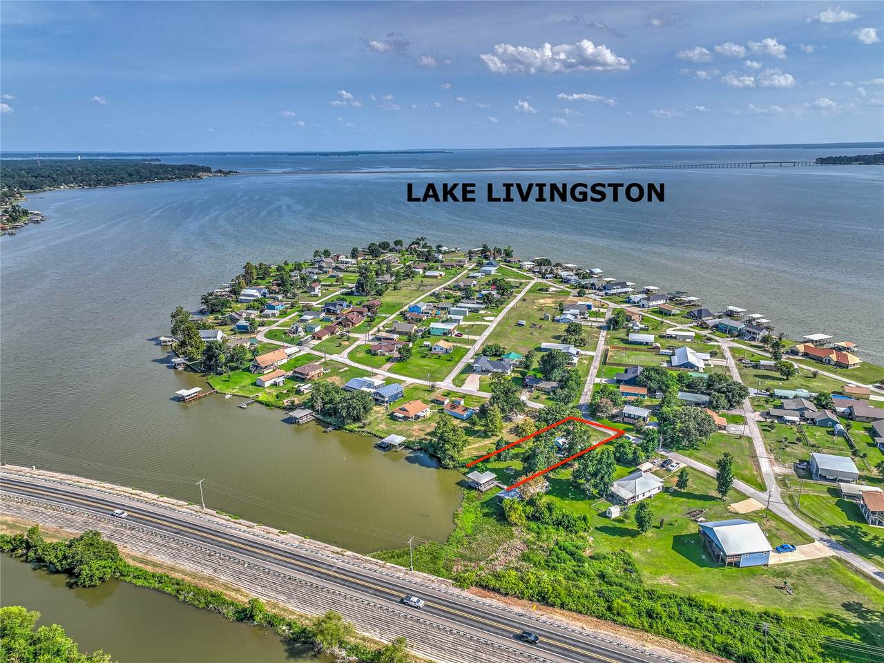 219 Lakeshore - Photo 1
