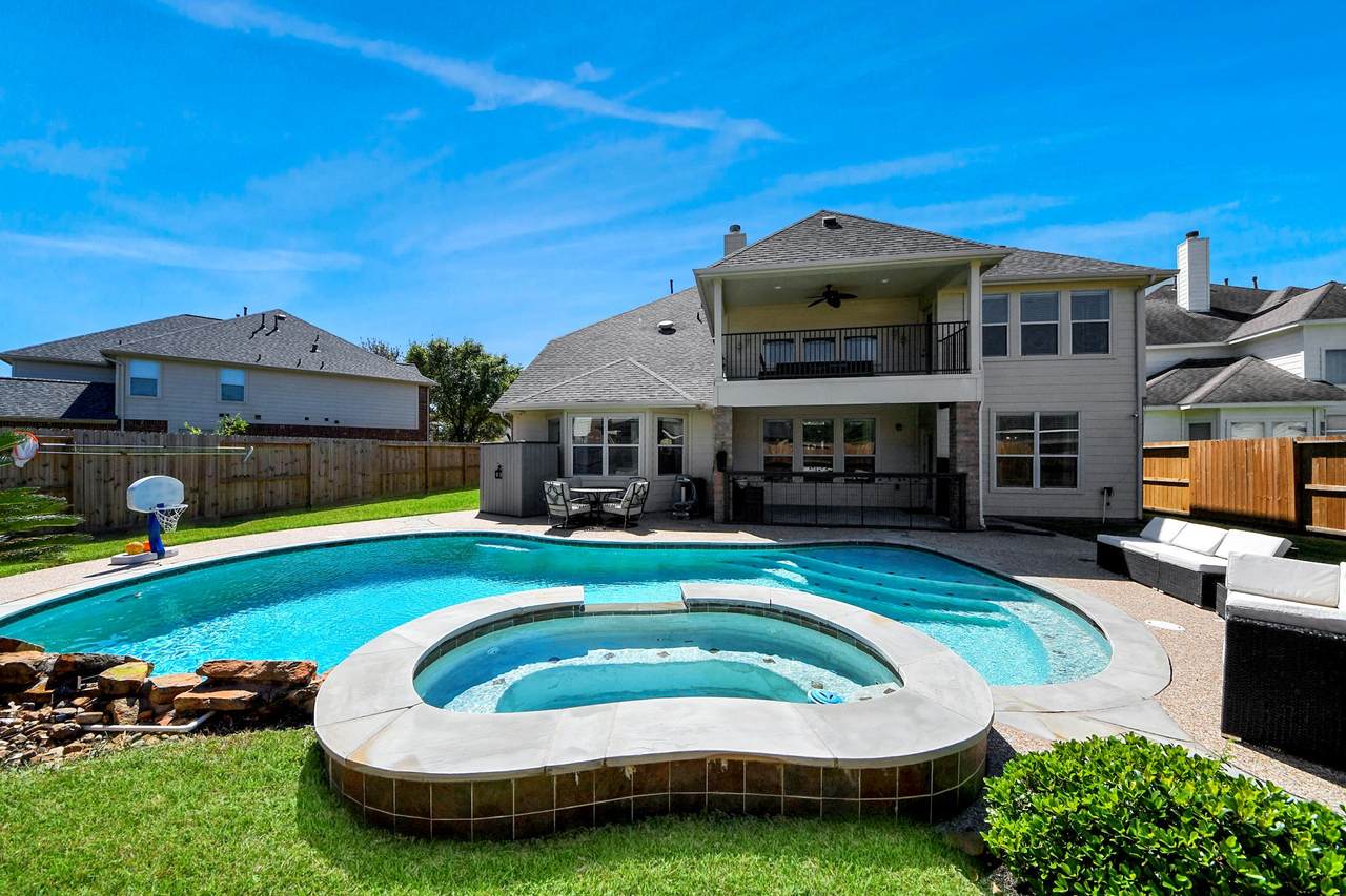 10810 Lake Raven Court - Photo 1