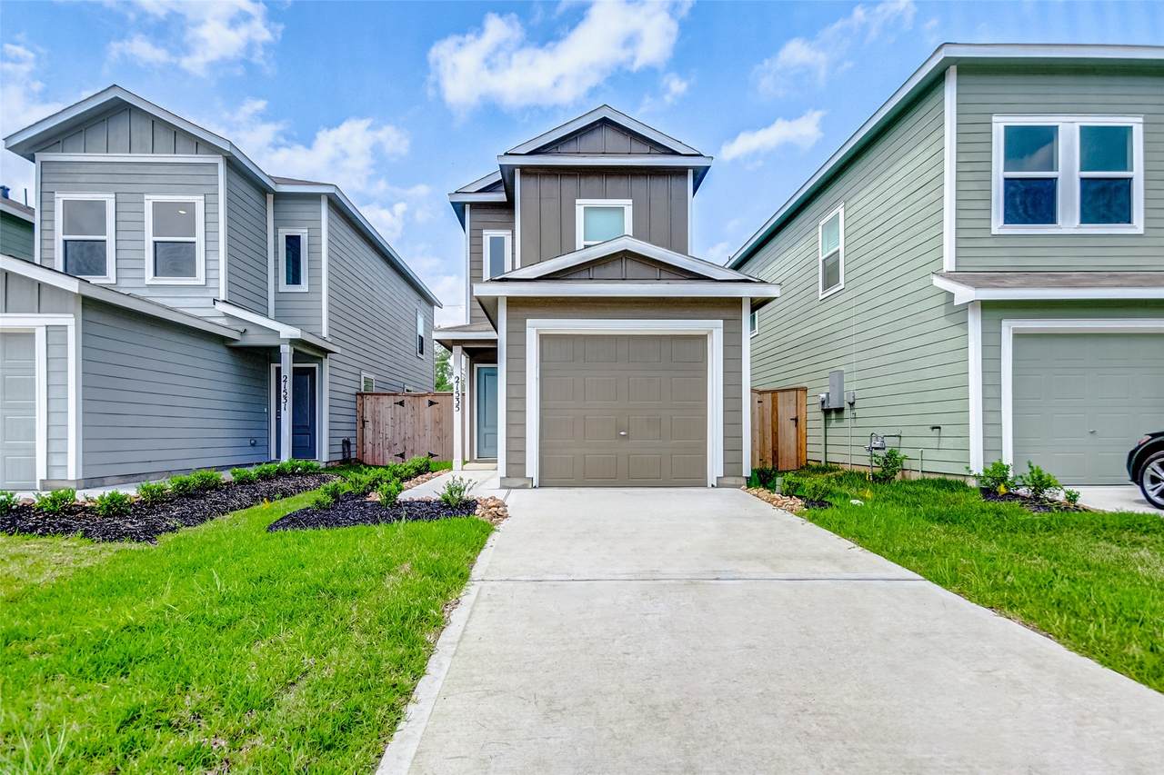 21535 Carosella Drive - Photo 1