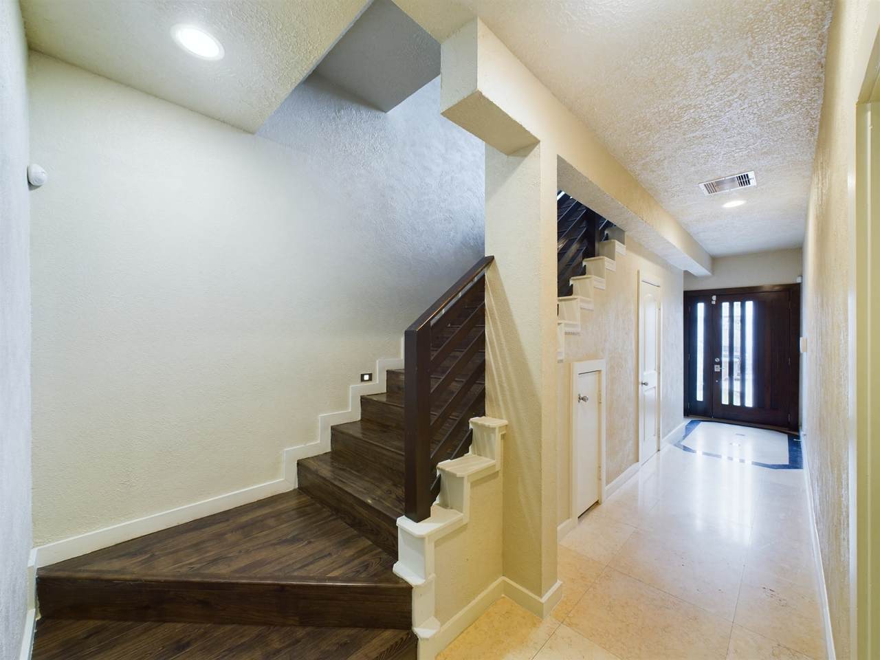 https://bt-photos.global.ssl.fastly.net/harmls/orig_boomver_1_90855423-2.jpg