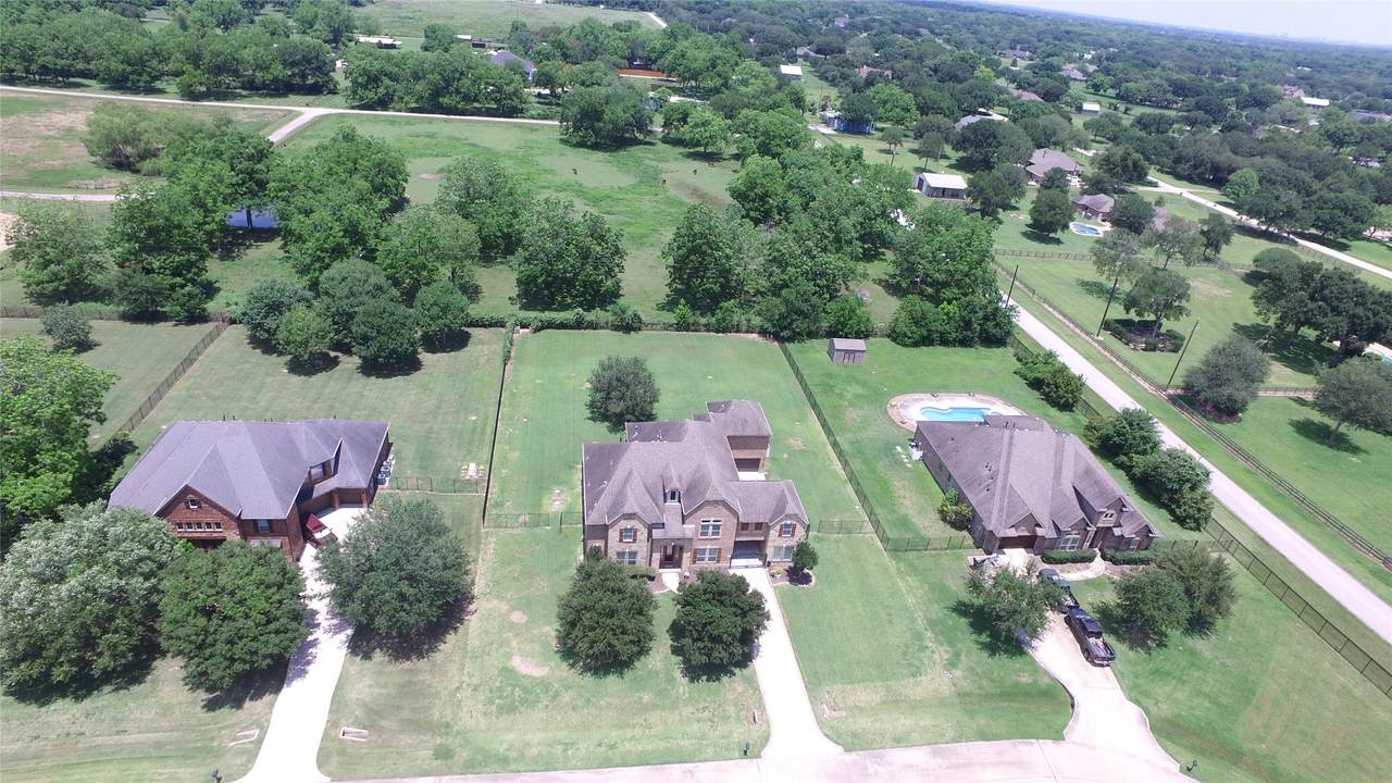 6010 Crystal Water Drive - Photo 1