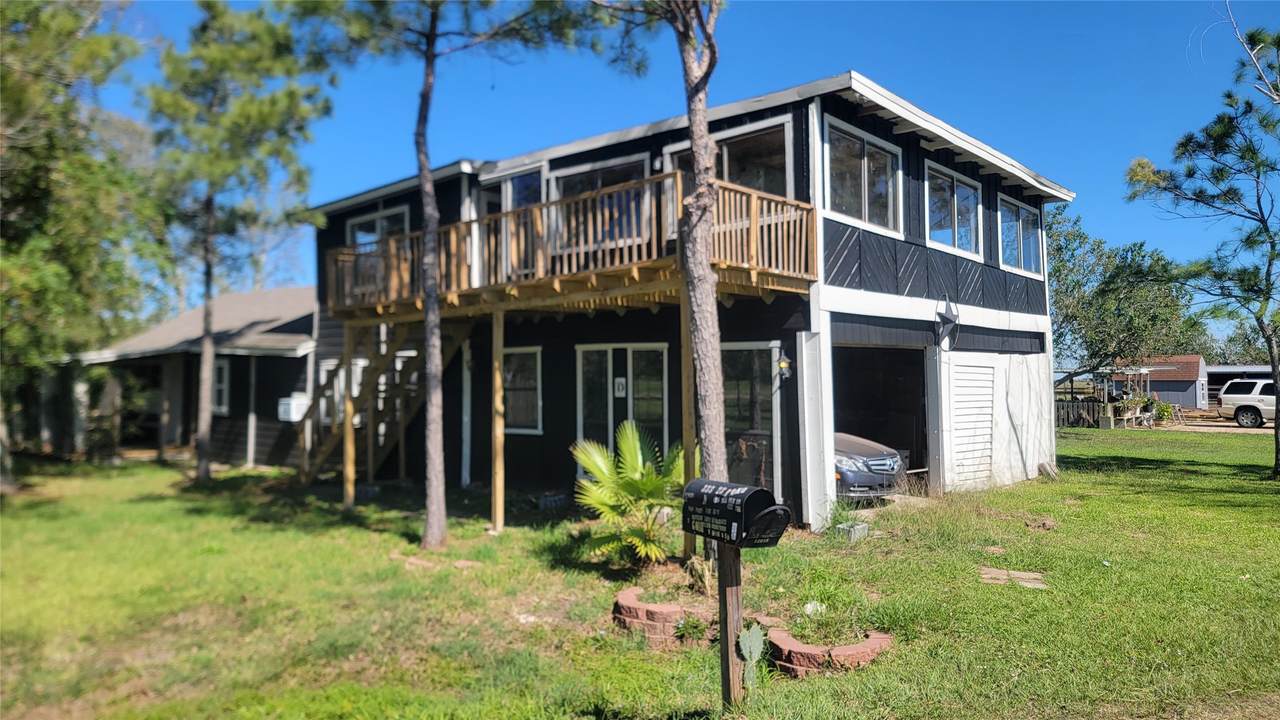 12018 Sandpiper Road - Photo 1