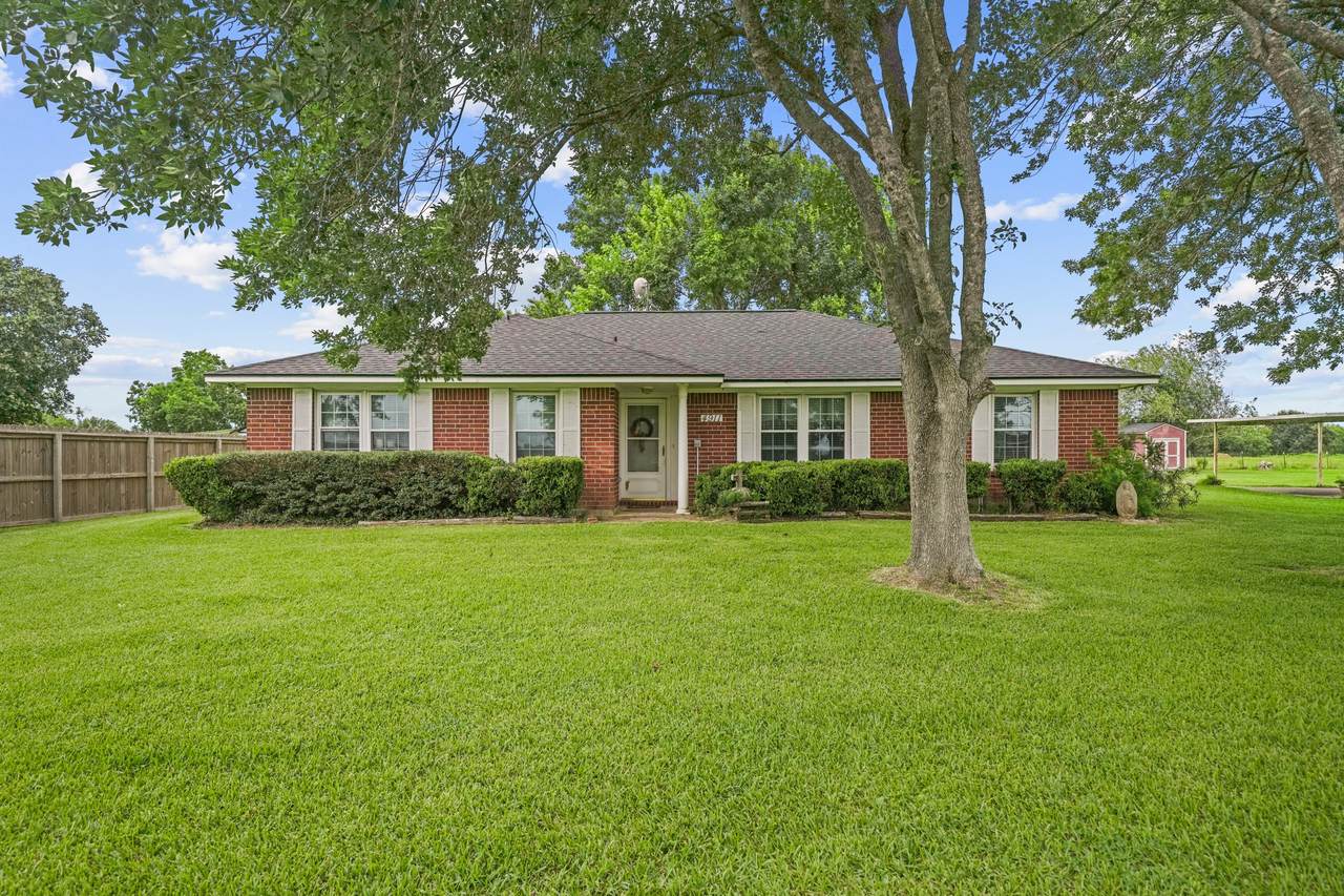 4911 Brister Parkway - Photo 1