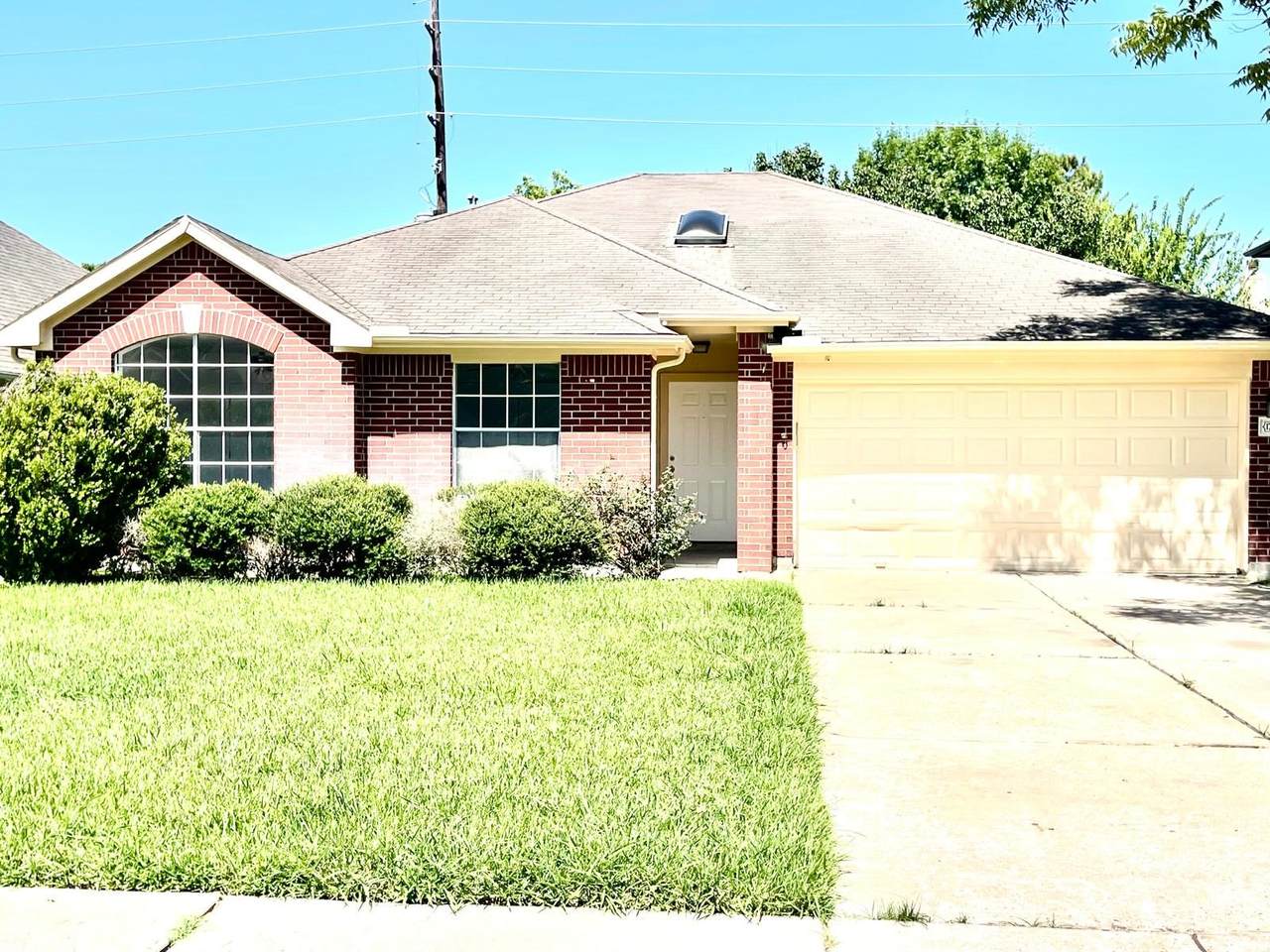 17002 Summer Hollow Drive - Photo 1