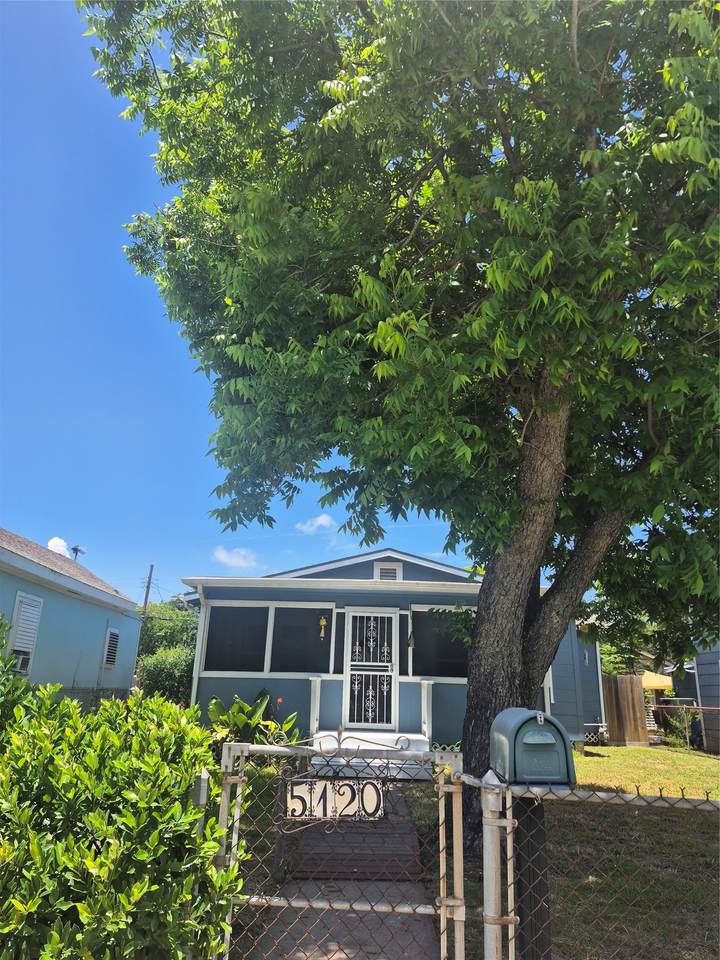 5120 Avenue - Photo 1