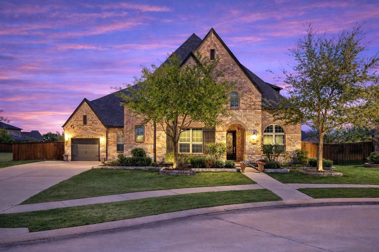 2806 Crawford Drive - Photo 1