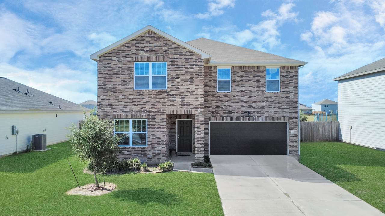 4830 Highland Springs Drive - Photo 1