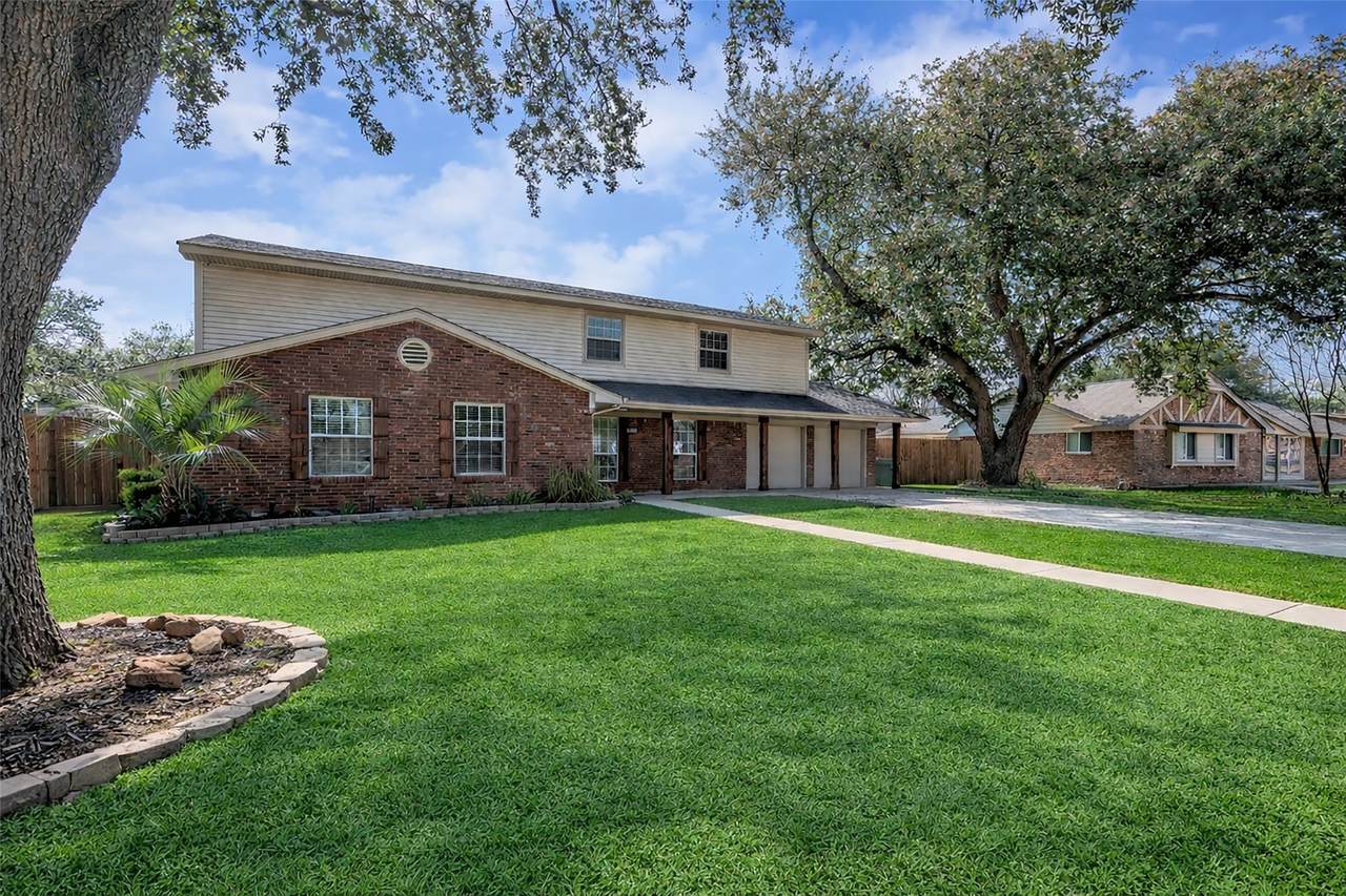 5007 Inverness Drive - Photo 1
