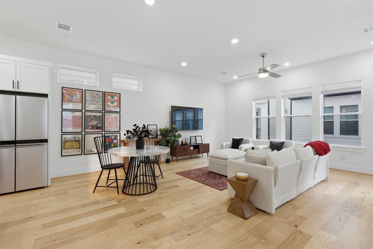 714 Donovan Street - Photo 1