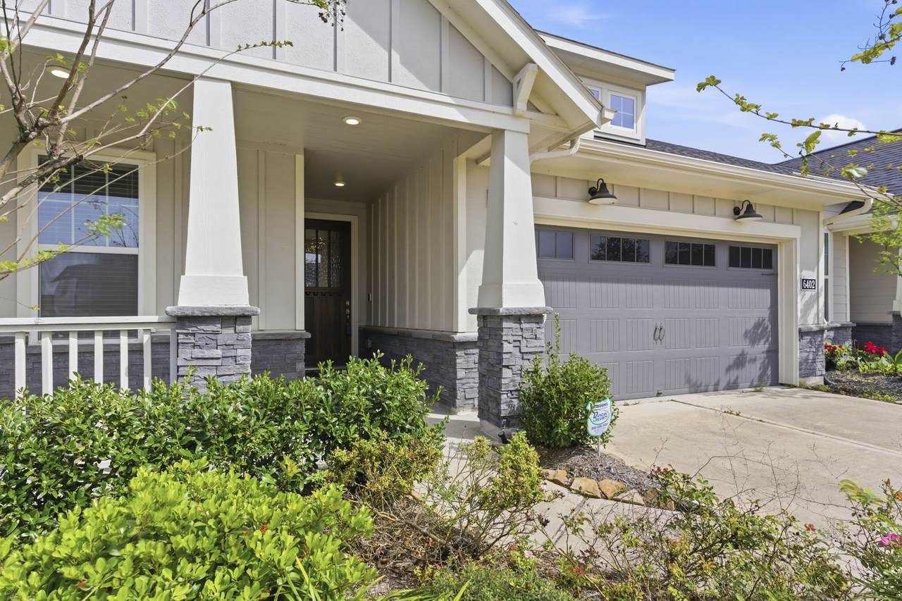 6402 Pomegranate Blossom Drive - Photo 1