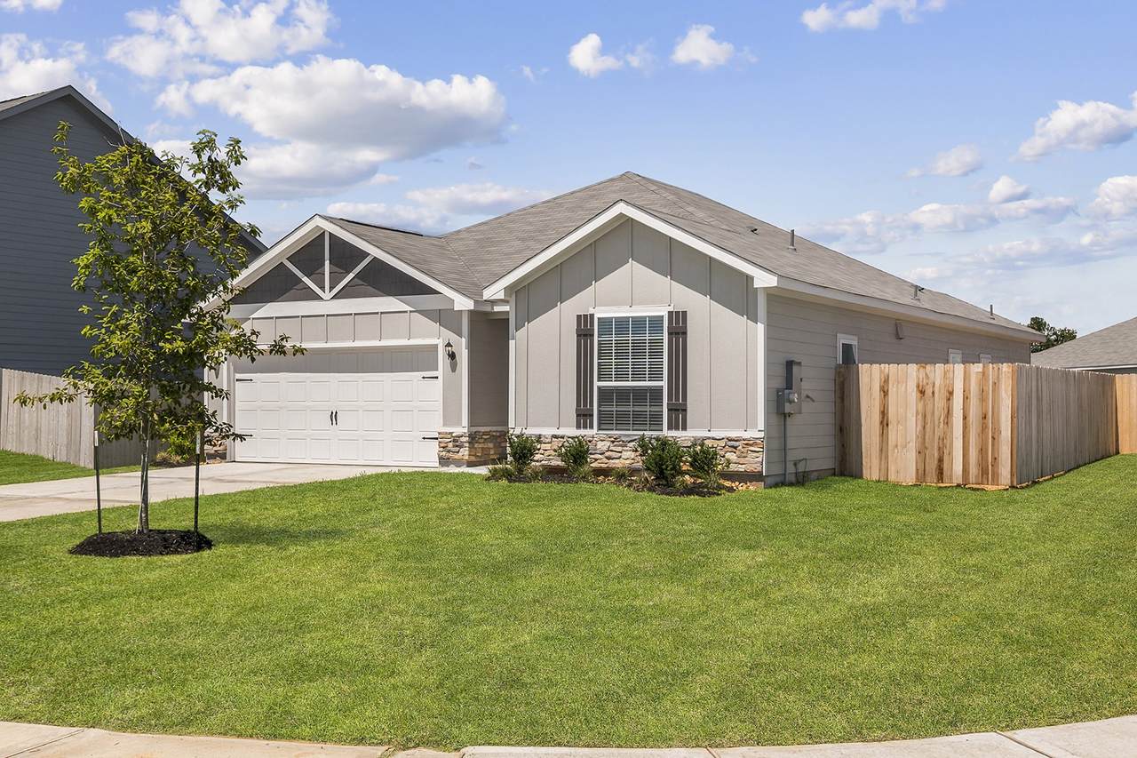 320 Tejas Trail - Photo 1