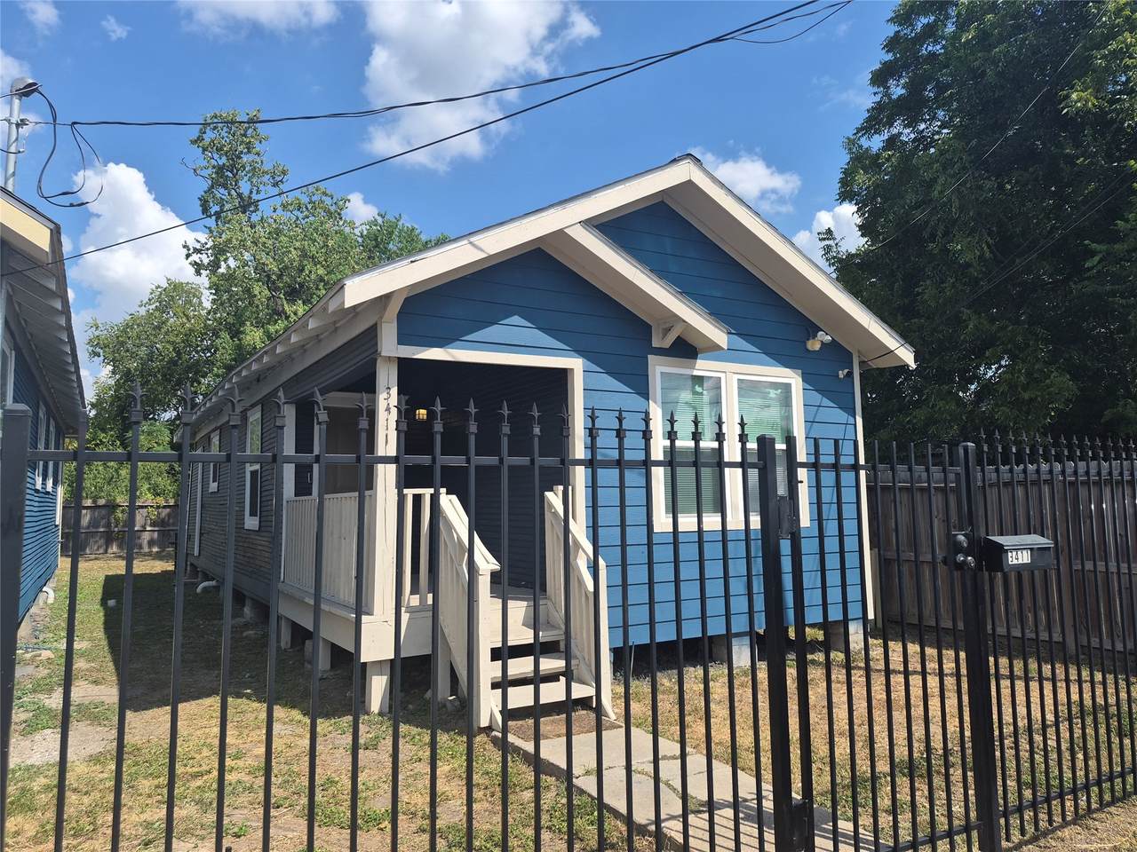 3411 Providence Street - Photo 1