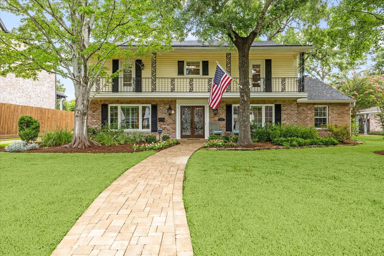 14330 Carolcrest Drive - Photo 1