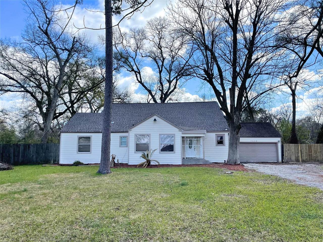 7230 Sims Drive - Photo 1