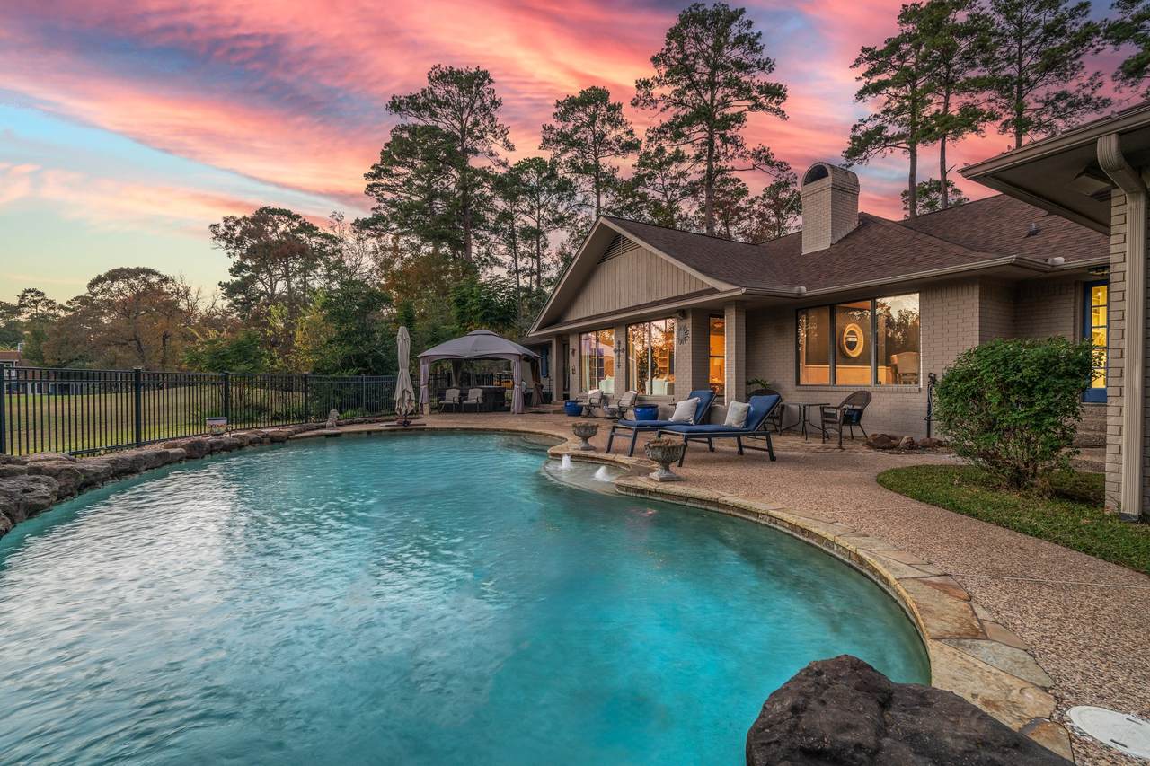 20 Amherst Court - Photo 1