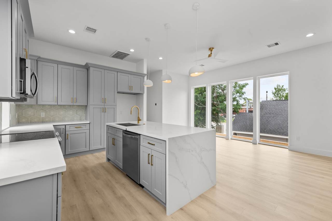 3112 Live Oak Street - Photo 1