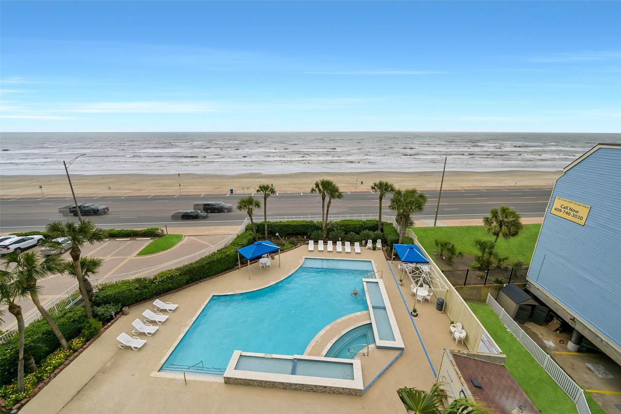7700 Seawall Boulevard - Photo 1