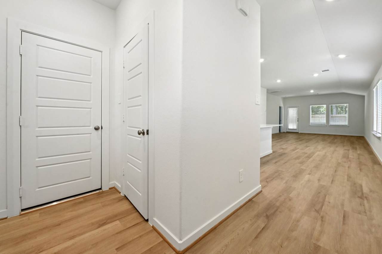 22643 Ellis Way Lane - Photo 1
