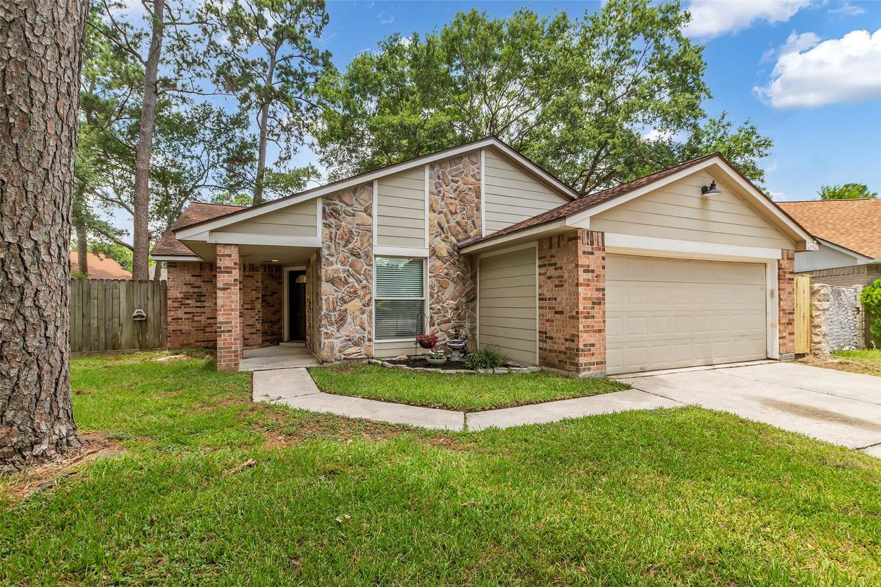 9410 Chapel Pine Court - Photo 1