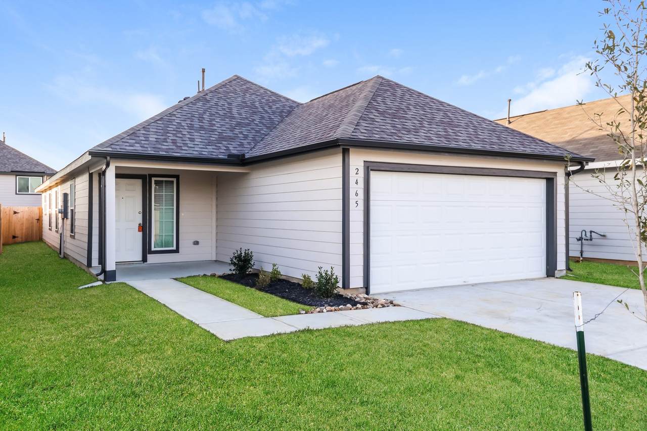 2465 Carp Drive - Photo 1