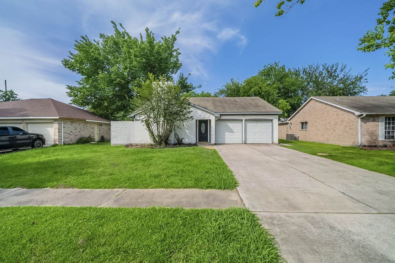 7218 Winding Trace Drive - Photo 1