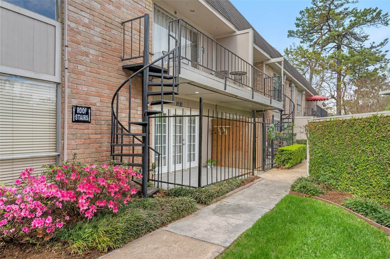2238 Piney Point Road - Photo 1
