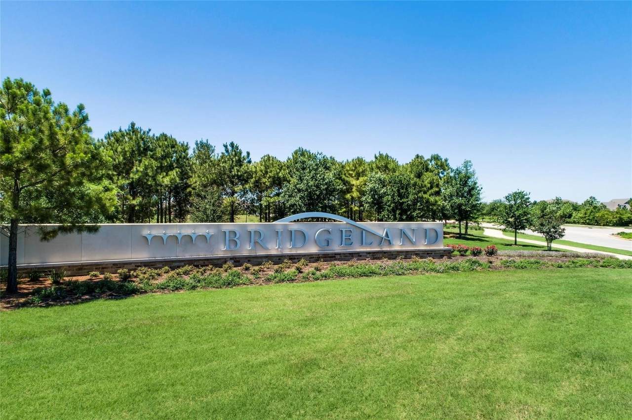 11255 Tropical Forest Way - Photo 1