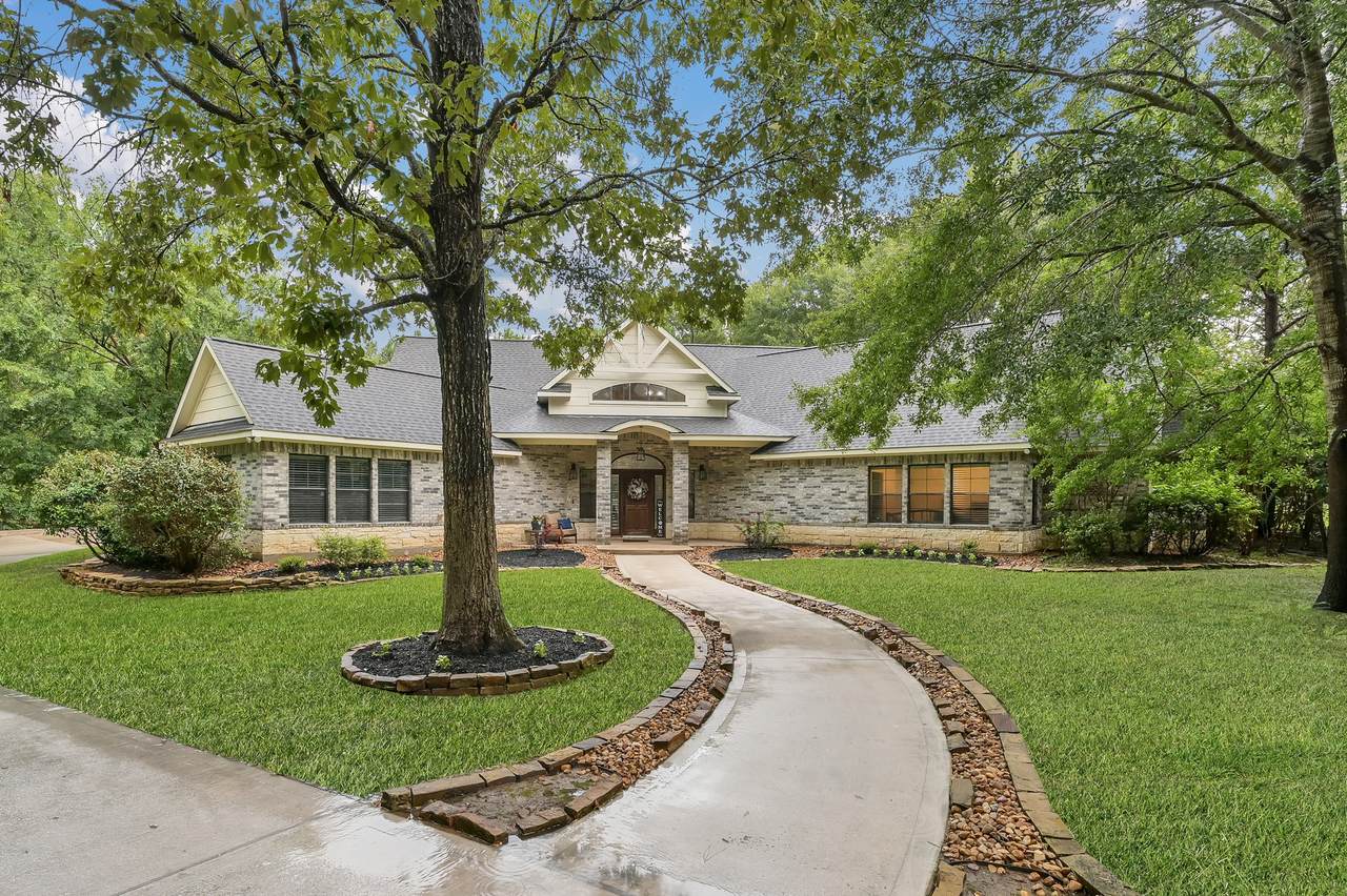 11304 Monarchs Way - Photo 1