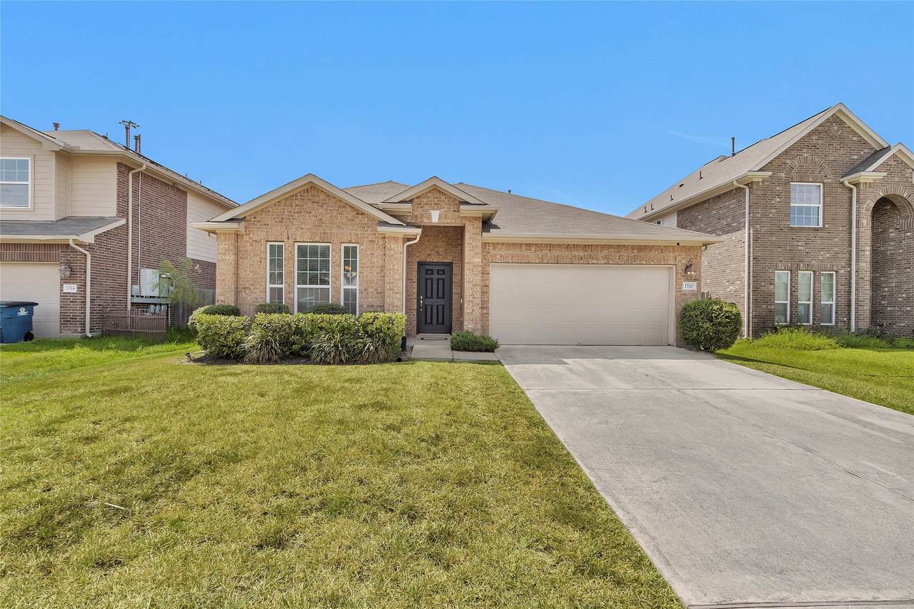 1510 Bella Garden Court - Photo 1
