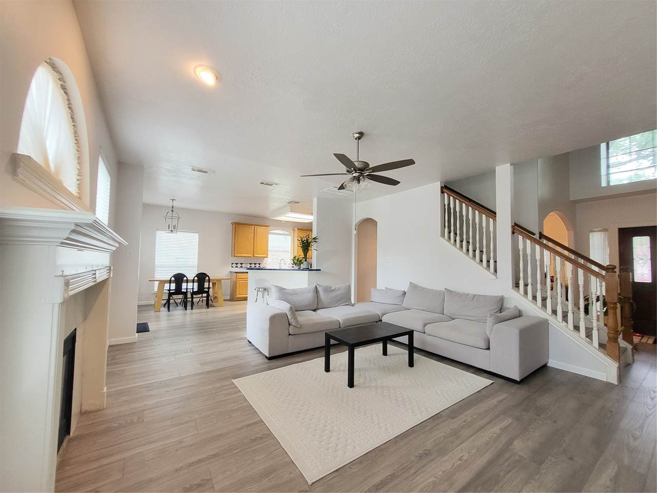 414 Lookout Lane - Photo 1