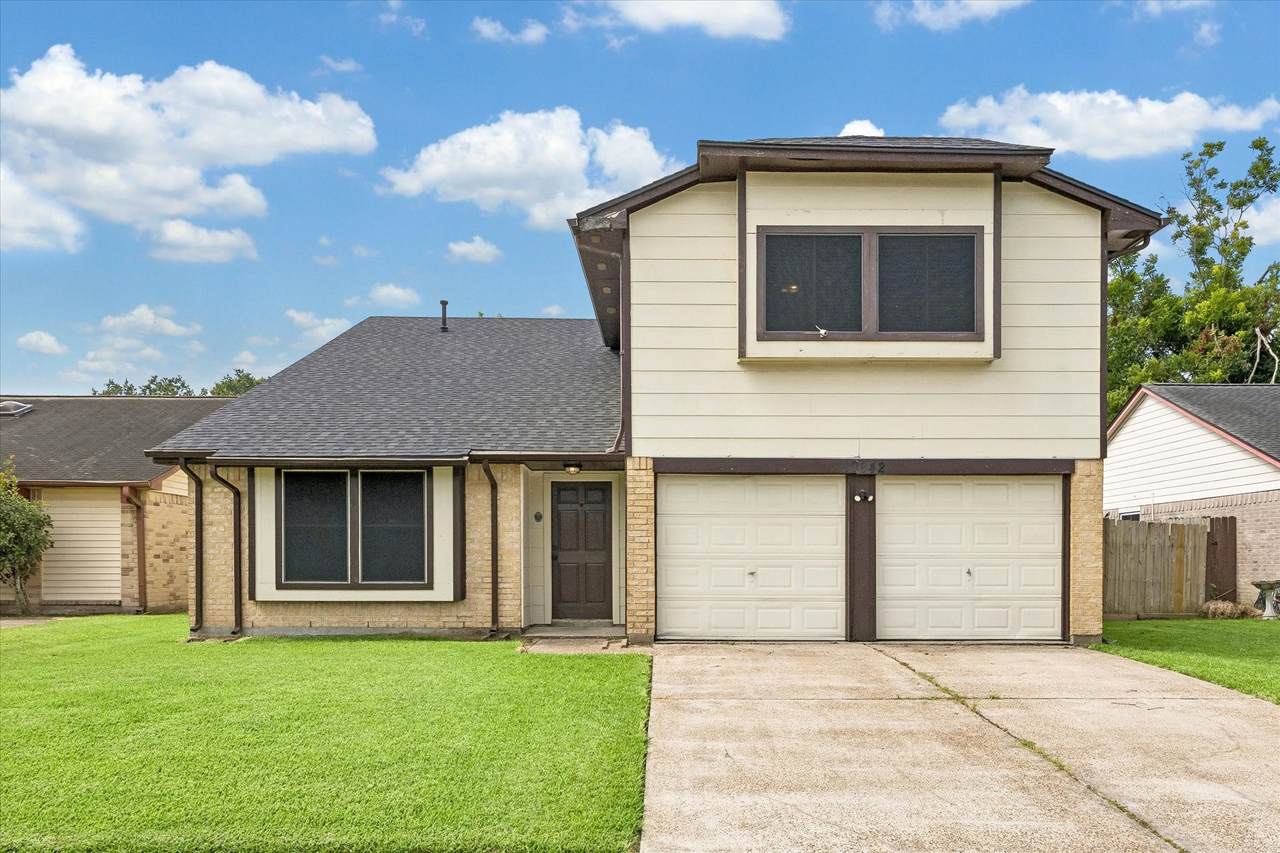 10842 Mesquite Drive - Photo 1