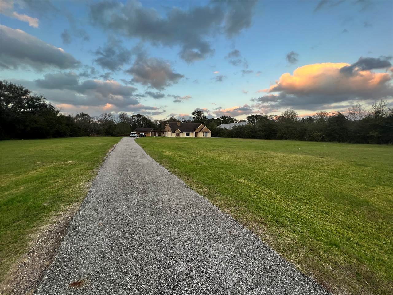 18240 Fenske Road - Photo 1