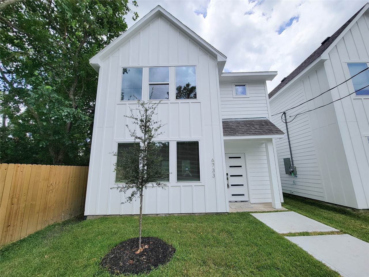 6733 Cohn Street - Photo 1