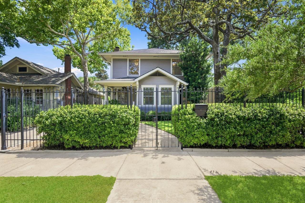 611 Main Street - Photo 1