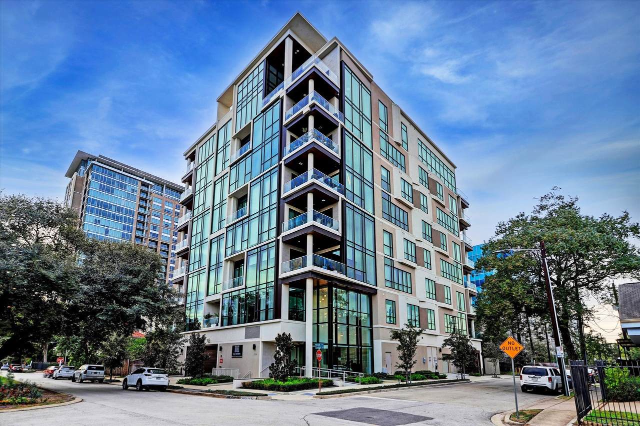 5104 Caroline Street - Photo 1