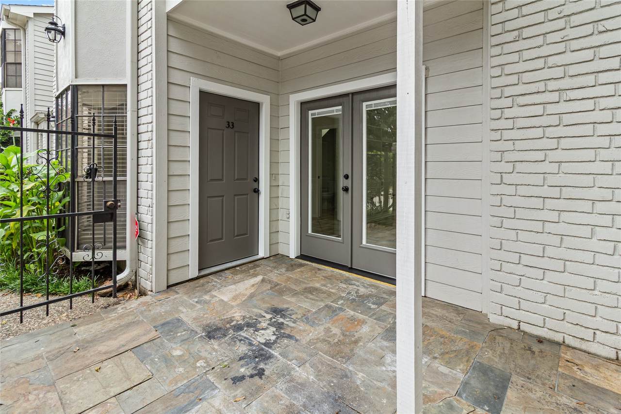 1911 Bering Drive - Photo 1
