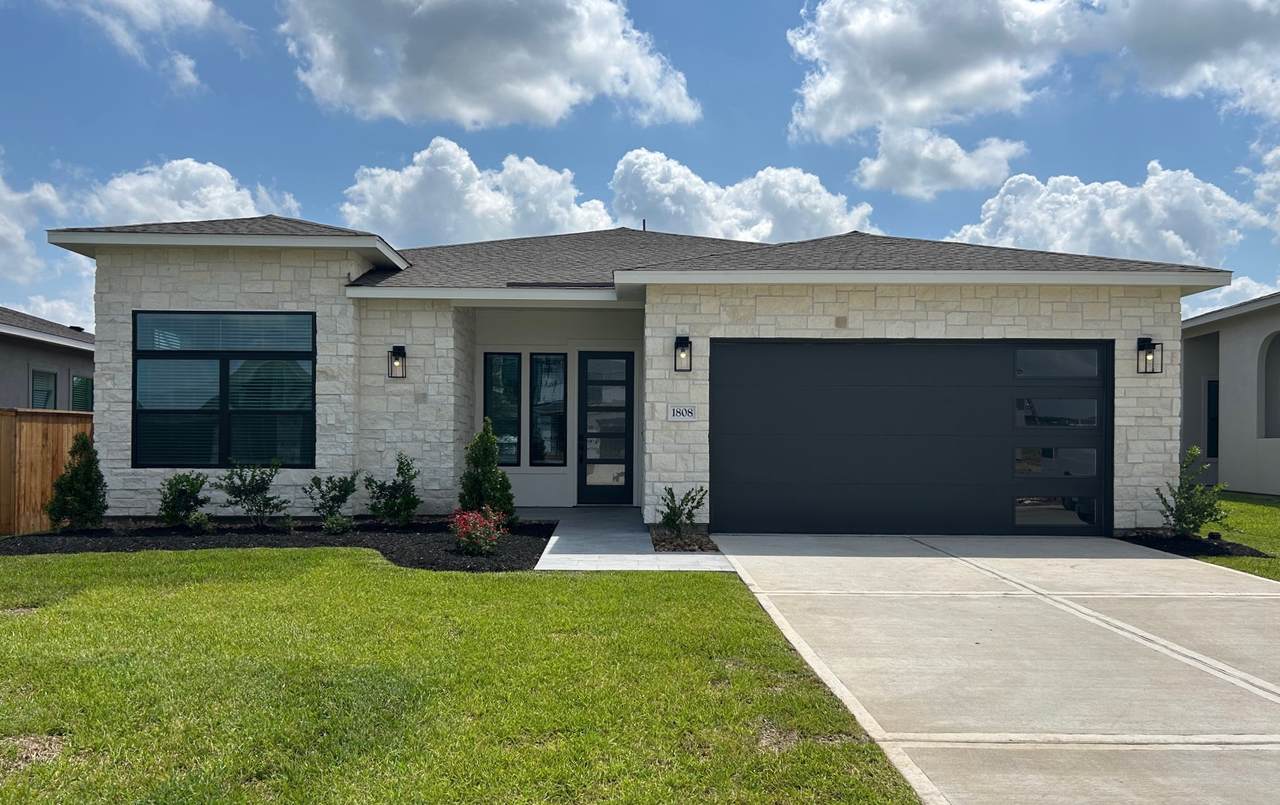 1808 Drover Lane - Photo 1