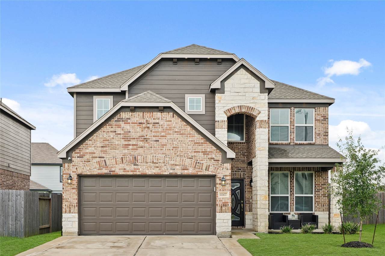 11107 Larkspur Dale Court - Photo 1